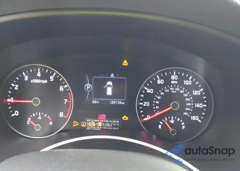 2019 Kia Sportage Lx z USA, uszkodzony, nr VIN KNDPM3AC5K7592695